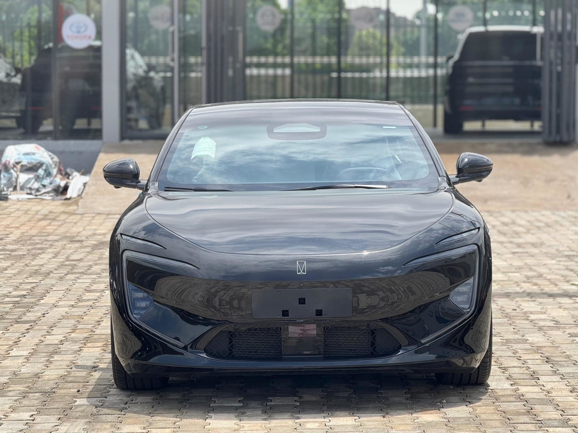Vehicle Main