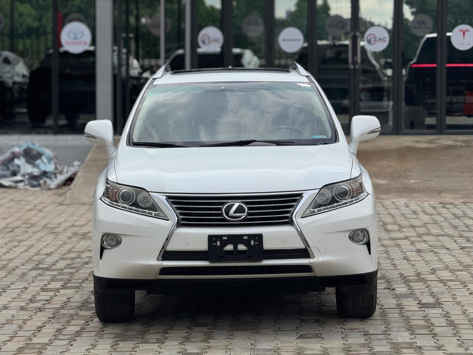 Vehicle Main